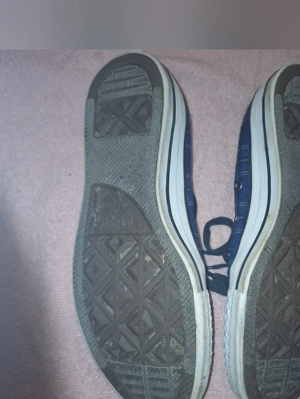 Canvas Low-Top Sneakers - Blue Plaid Size 8